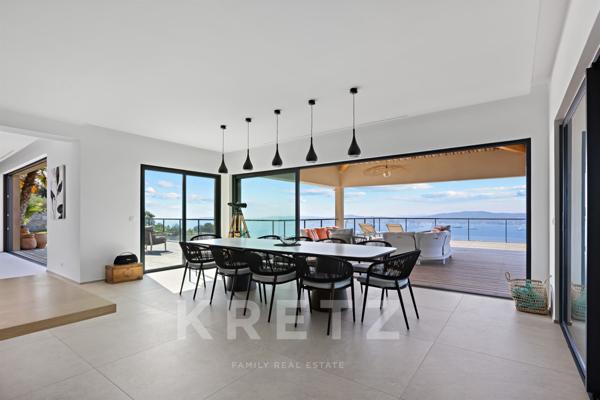 Grimaud - Villa contemporaine vue mer