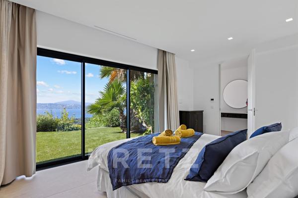 Grimaud - Villa contemporaine vue mer