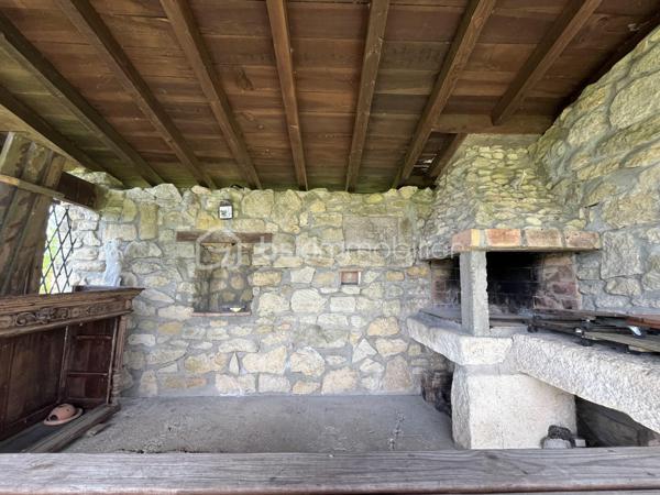 Maison en pierre de 160 m²