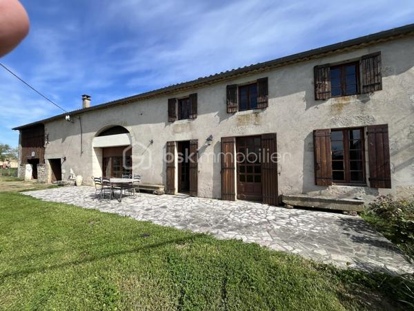 Maison en pierre de 160 m²