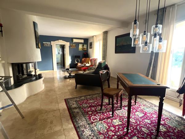 Maison 5 pièces 250 m2 avec appartement attenant