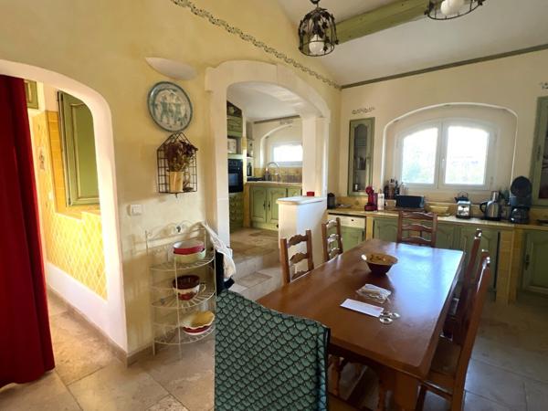 Maison 5 pièces 250 m2 avec appartement attenant