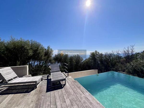 Vente Maison 6 pièces 185 m2 à San-Martino-Di-Lota