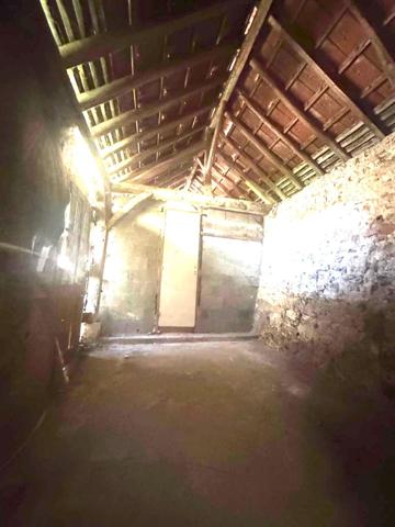 À vendre - Maison, 1 pièce située à Veigné (37250)