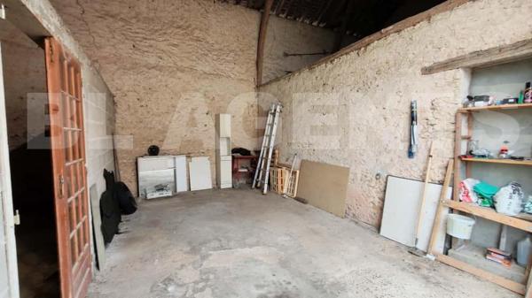 Longère avec dépendances