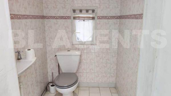 Longère avec dépendances