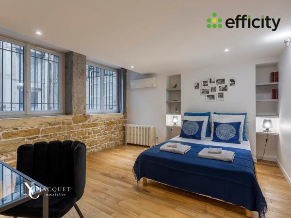 Appartement
         7 pièces
        - 260 m² Bien prestige 1 190 000 € *