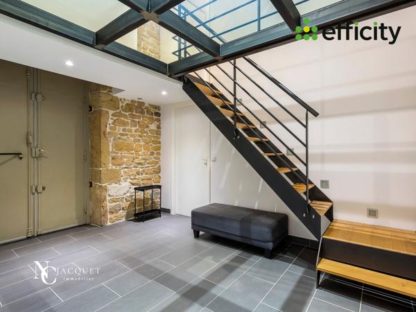 Appartement
         7 pièces
        - 260 m² Bien prestige 1 190 000 € *