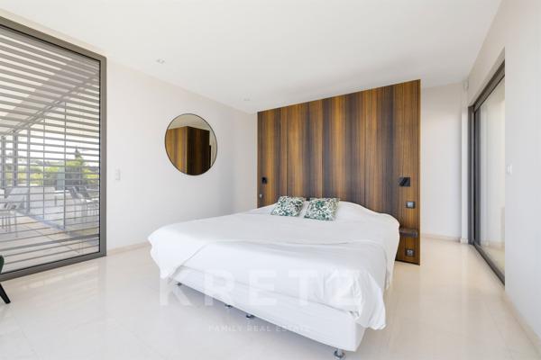 VILLA D’ARCHITECTE · VUE MER PANORAMIQUE ·