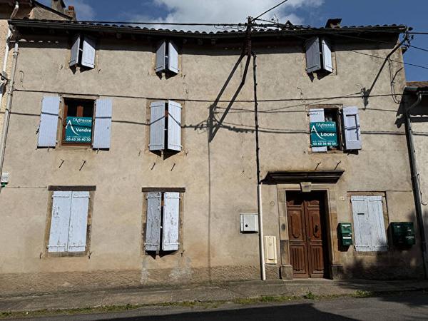 Saint Sernin Sur Rance. Immeuble de Rapport .