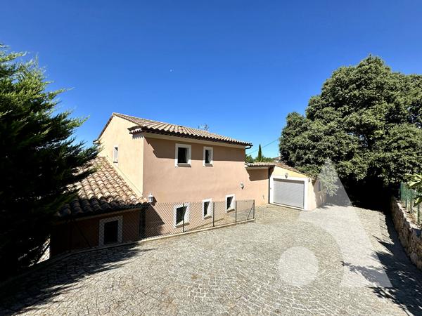 Maison 8 pièces 224 m2