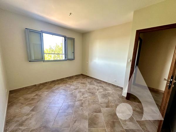Maison 8 pièces 224 m2