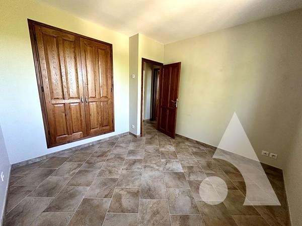 Maison 8 pièces 224 m2