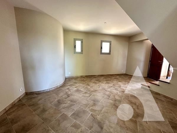 Maison 8 pièces 224 m2