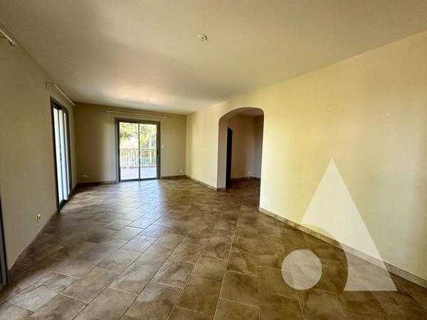 Maison 8 pièces 224 m2