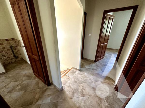 Maison 8 pièces 224 m2