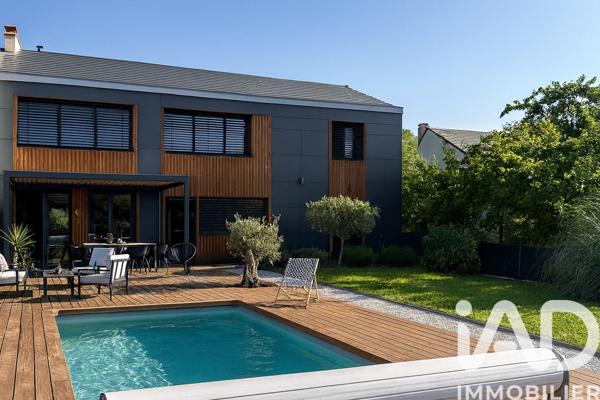 Maison à vendre 5 pièces 143 m² Clermont-Ferrand