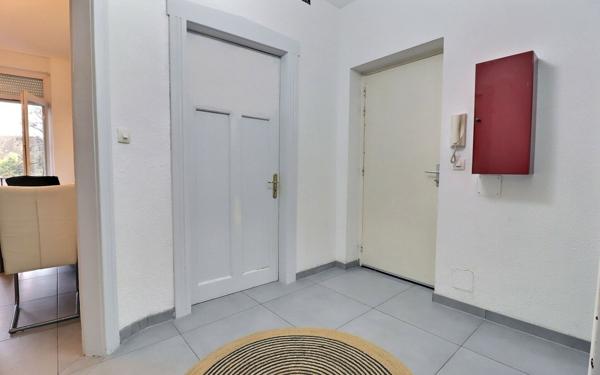 Appartement à vendre    2 pièces • 72 m2 Freyming-Merlebach