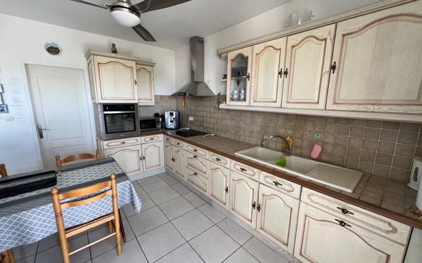 Maison à vendre    4 pièces •  Barjac