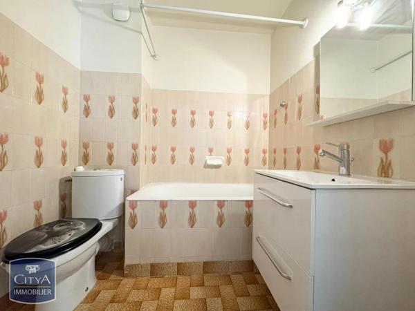 Appartement à louer 2 pièces 41.39m² Nîmes (30000)