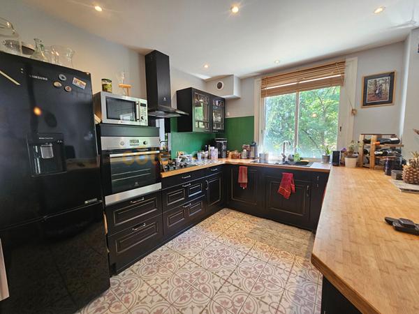 Vente
                Maison108 m² - 5 Pièces -
                    AGEN (47000)