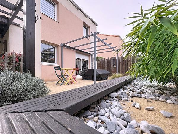 Maison moderne à vendre 3 chambres avec beau jardin à Rezé - Butte de Praud