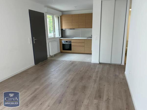 Appartement à louer 2 pièces 45.04m² Orly (94310)