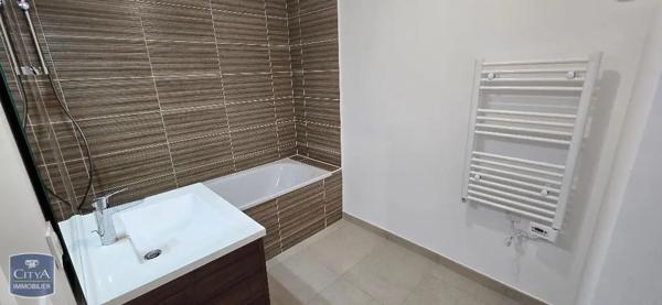 Appartement à louer 2 pièces 45.04m² Orly (94310)