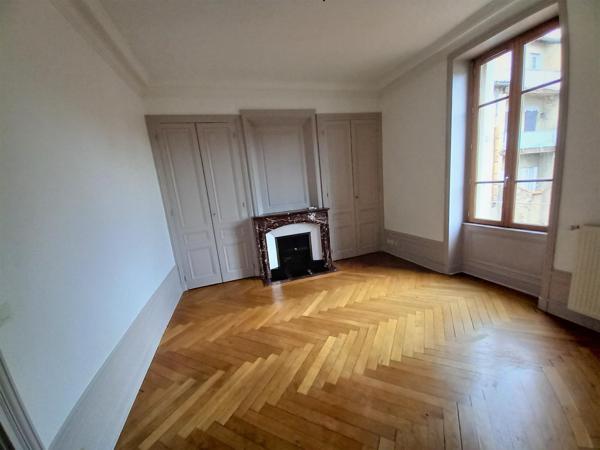 Appartement · Location Villefranche Sur Saone (69400) 4 pièces · 106m²