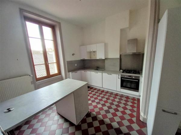 Appartement · Location Villefranche Sur Saone (69400) 4 pièces · 106m²