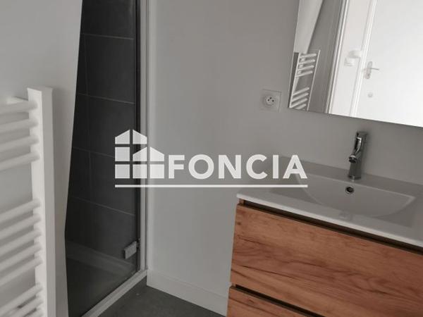 Location Appartement 3 pièces 41.52 m² - 238 RUE JEANNE D'ARC Nancy 54000