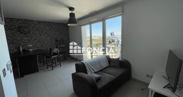 Location Appartement meublé 2 pièces 41.76 m² - Meyzieu 69330