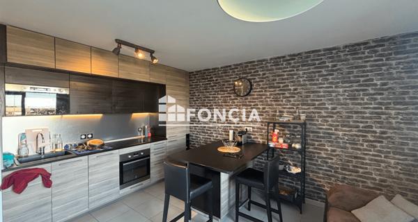 Location Appartement meublé 2 pièces 41.76 m² - Meyzieu 69330