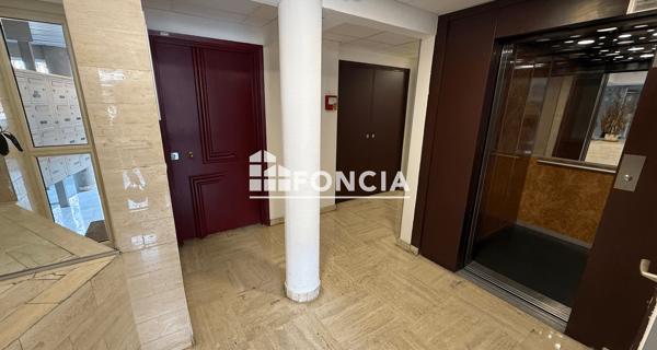 Location Studio meublé 24.7 m² - Mandelieu-la-napoule 06210