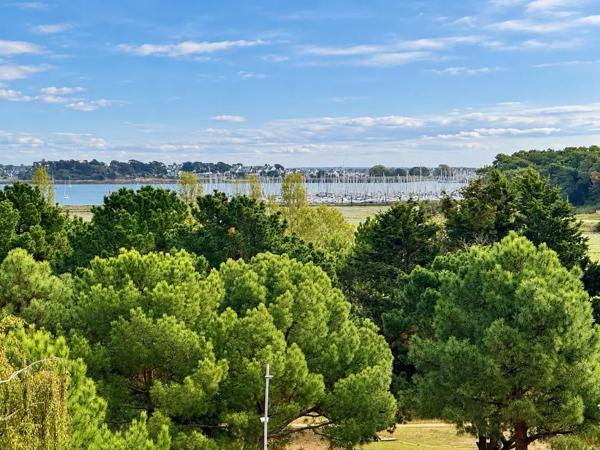 Le Ter Appartement 4 pièces de 67 m2 avec vue dégagée Anse