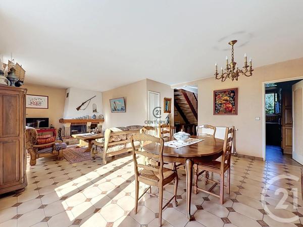 Maison à vendre  7 pièces - 132,49 m 2   CHELLES  - 77