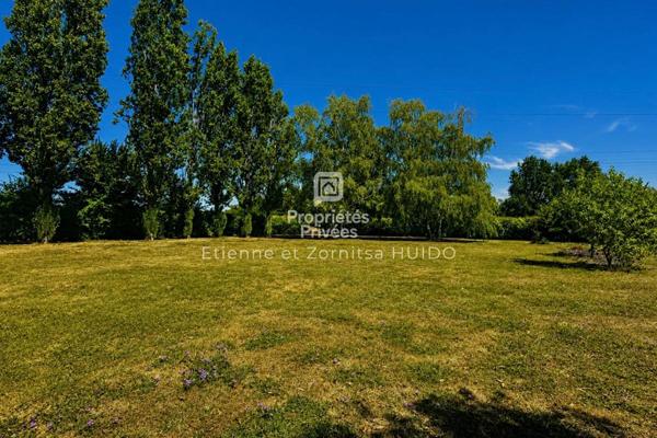 Maison Saint Christophe En Bazelle  7 pièce(s) 153 m2