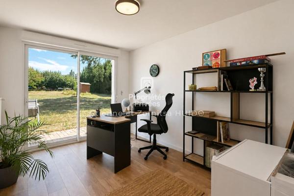 Maison Saint Christophe En Bazelle  7 pièce(s) 153 m2