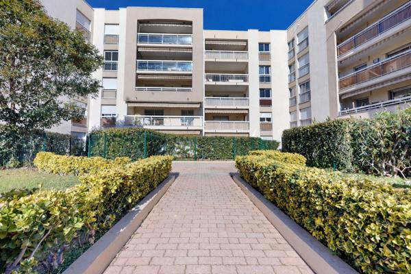 Appartement à vendre 240 000 € Saint-Laurent-du-Var 2 p 59,5 m² DPE C