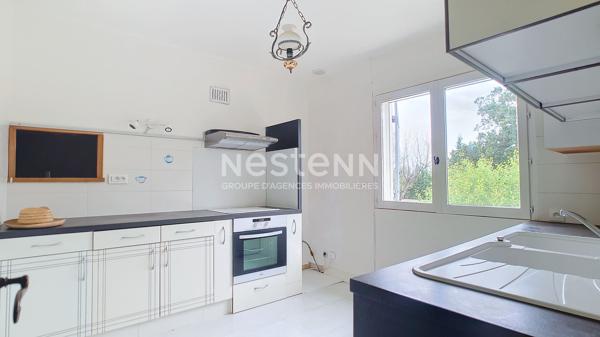 Maison à vendre 147 m² sur terrain constructible de 5500 m² à Saint Pantaléon Les Vignes
