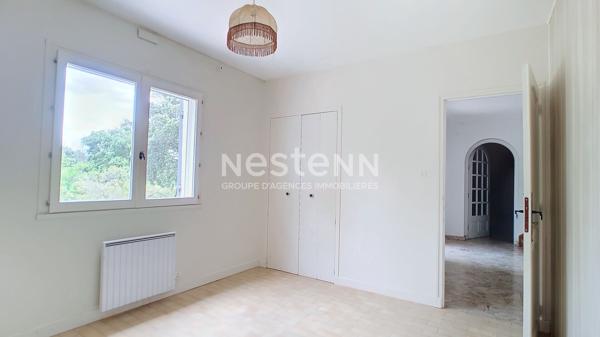 Maison à vendre 147 m² sur terrain constructible de 5500 m² à Saint Pantaléon Les Vignes