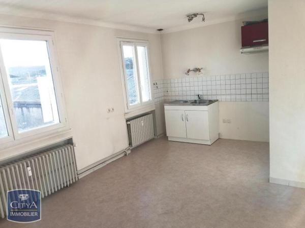 Appartement à louer 4 pièces 96.33m²