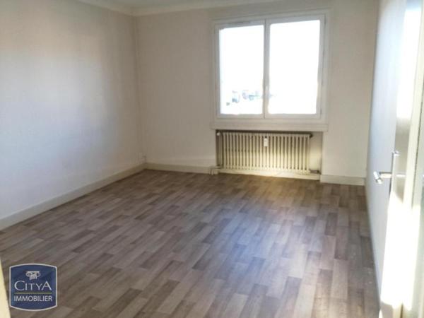 Appartement à louer 4 pièces 96.33m²