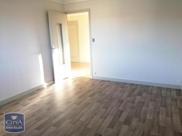 Appartement à louer 4 pièces 96.33m²