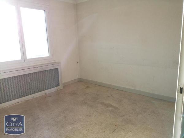 Appartement à louer 4 pièces 96.33m²