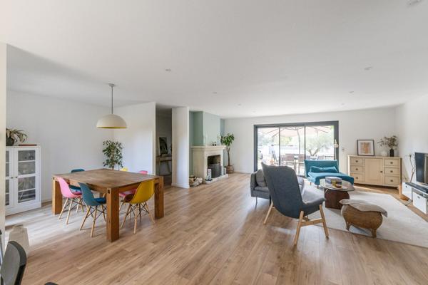 Superbe maison à vendre à Léognan