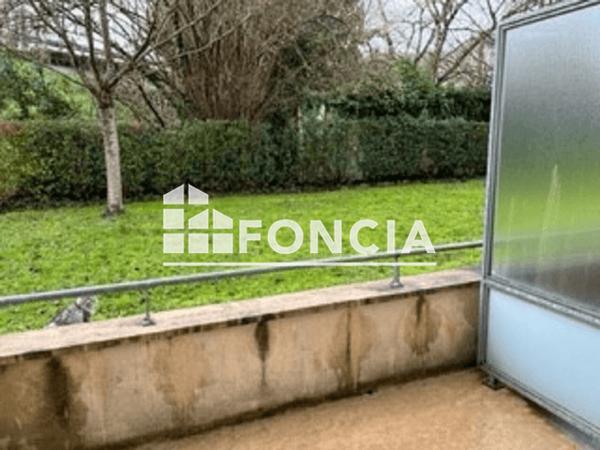 Location Appartement meublé 2 pièces 38.62 m² - IMPASSE DU PONT DE VARS Angouleme 16000