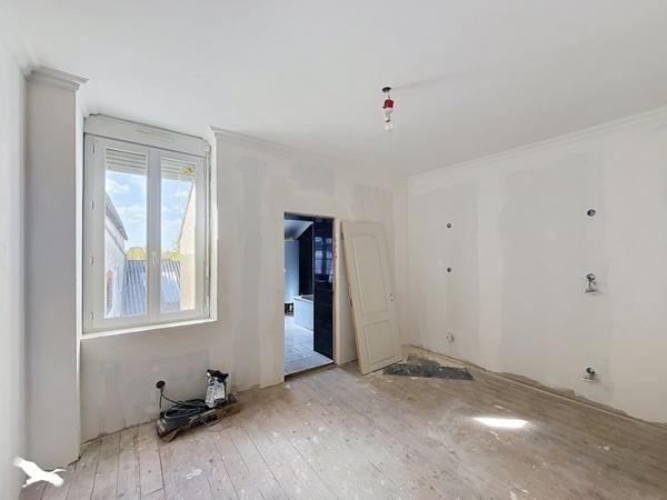 Maison à vendre 65 424 € Romorantin-Lanthenay 4 p 84 m² DPE F