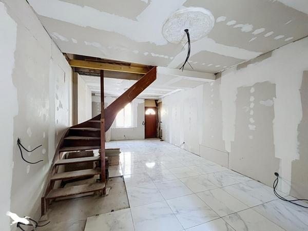 Maison à vendre 65 424 € Romorantin-Lanthenay 4 p 84 m² DPE F