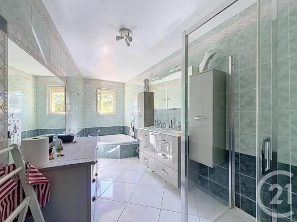 Maison à vendre  5 pièces - 165 m 2   CHARTRES  - 28